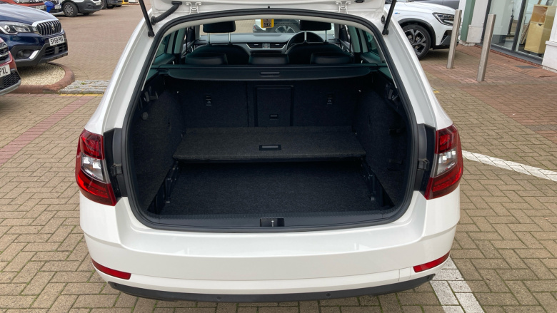 Skoda Octavia 2.0 TDI CR SE L 5dr DSG [7 speed] Diesel Estate